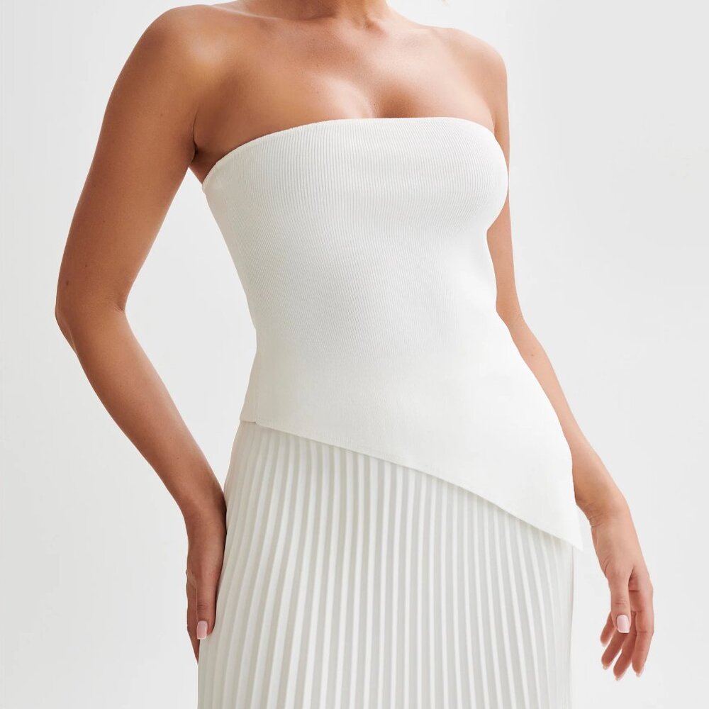 Meshki Sydney Asymmetrical Strapless Knit Top - White S